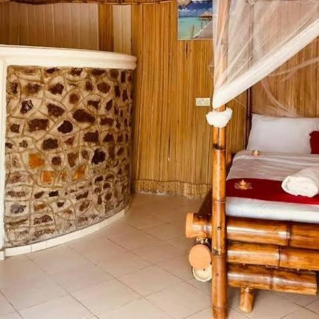 Ches Bay Resort Nangina ภายนอก รูปภาพ